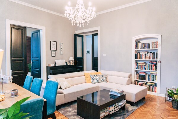 NOVÁ CENA! NA PREDAJ KRÁSNE ZREKONŠTRUOVANÝ MEŠTIANSKY BYT V CENTRE