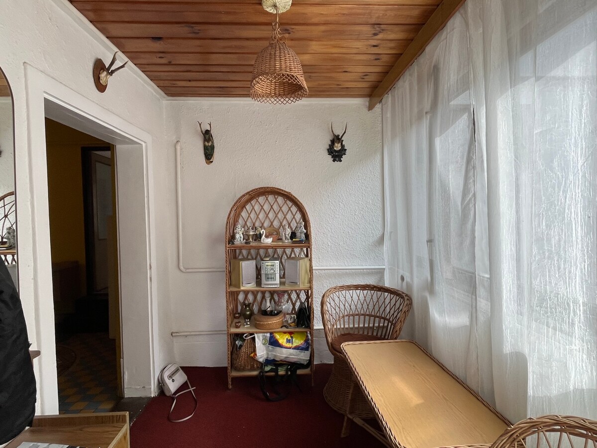 NA PREDAJ Rodinný dom na rekonštrukciu v tichej lokalite Komárna — foto 3