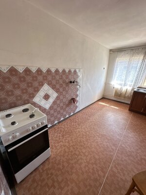 PREDAJ : 4 IZBOVÝ RODINNÝ DOM V OBCI ČÍČOV — foto 9