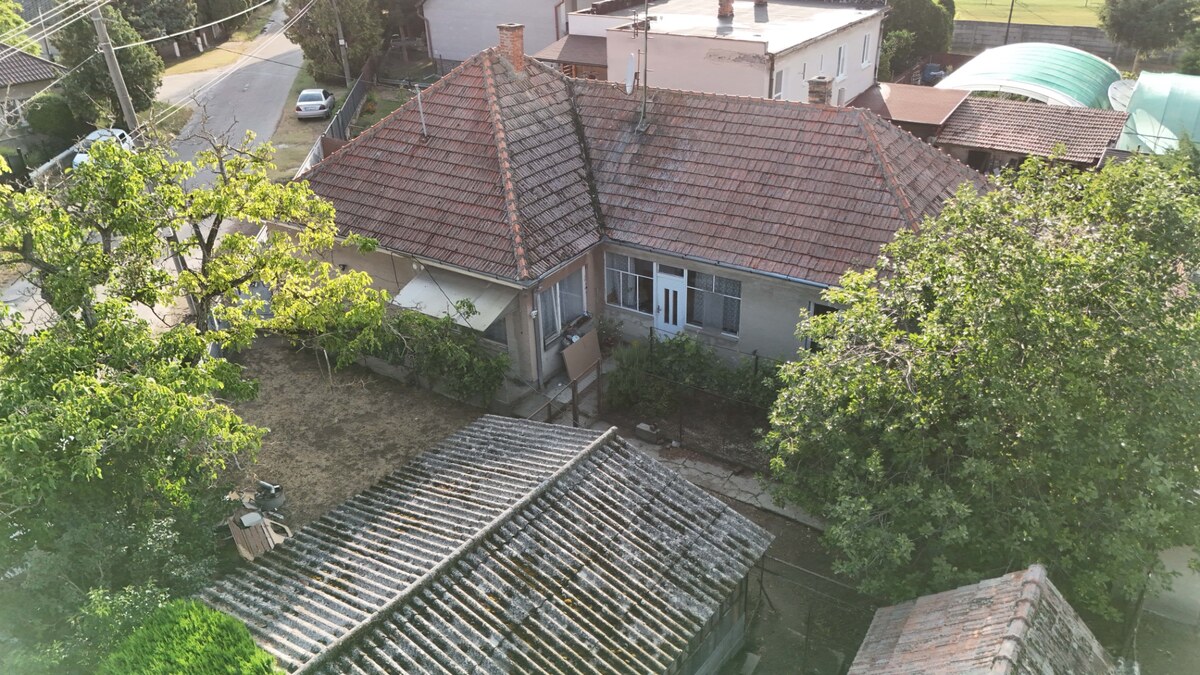 REZERVOVANÝ – Výnimočná príležitosť v srdci Nesvád! — foto 2