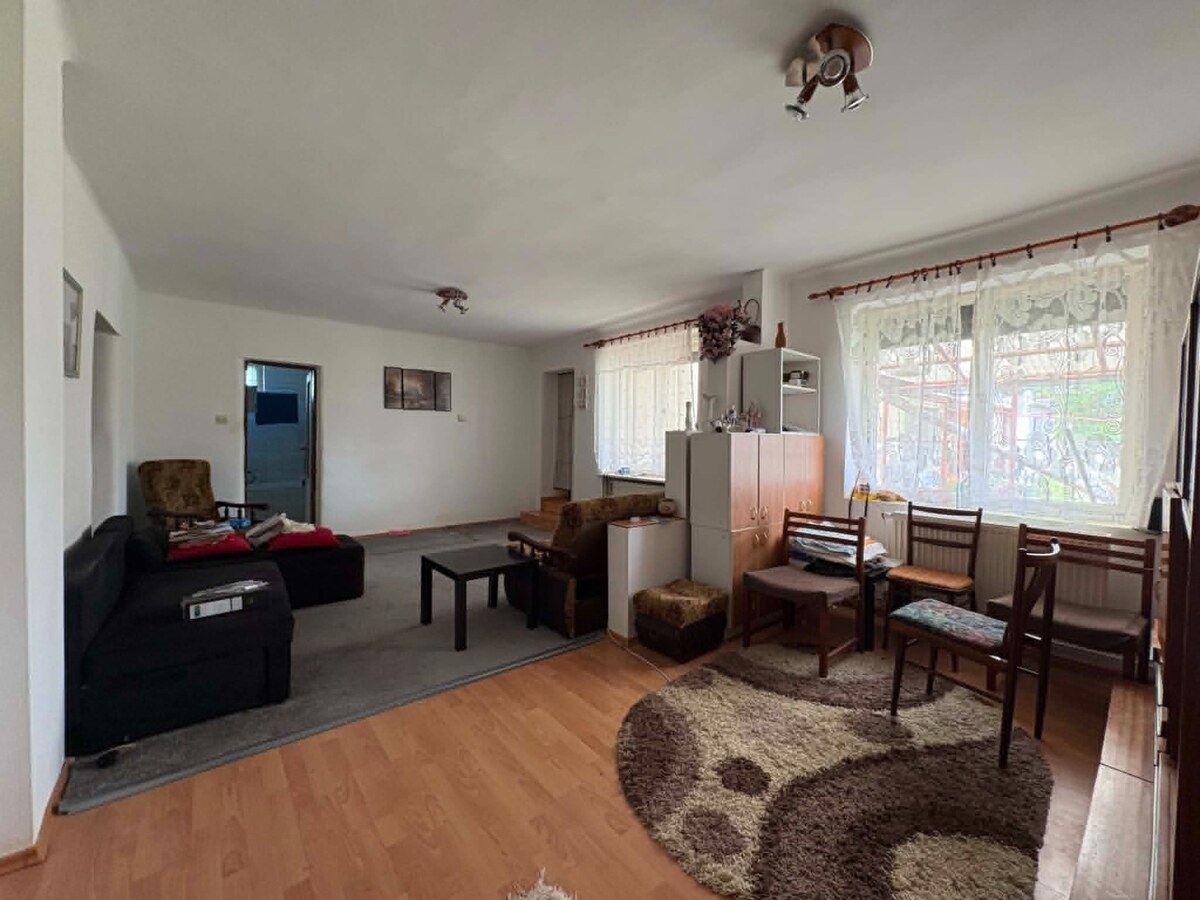 NA PREDAJ starší rodinný dom s veľkým pozemkom, Zlatná na Ostrove — foto 12