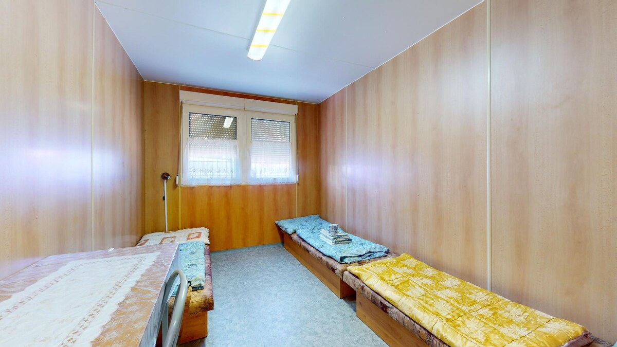 Na predaj : penzión Podhájska , 14 izieb , 46 miest,tri stavby — foto 15