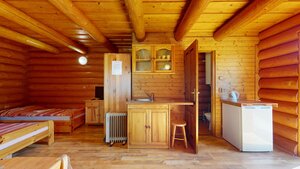 Na predaj : penzión Podhájska , 14 izieb , 46 miest,tri stavby — foto 11
