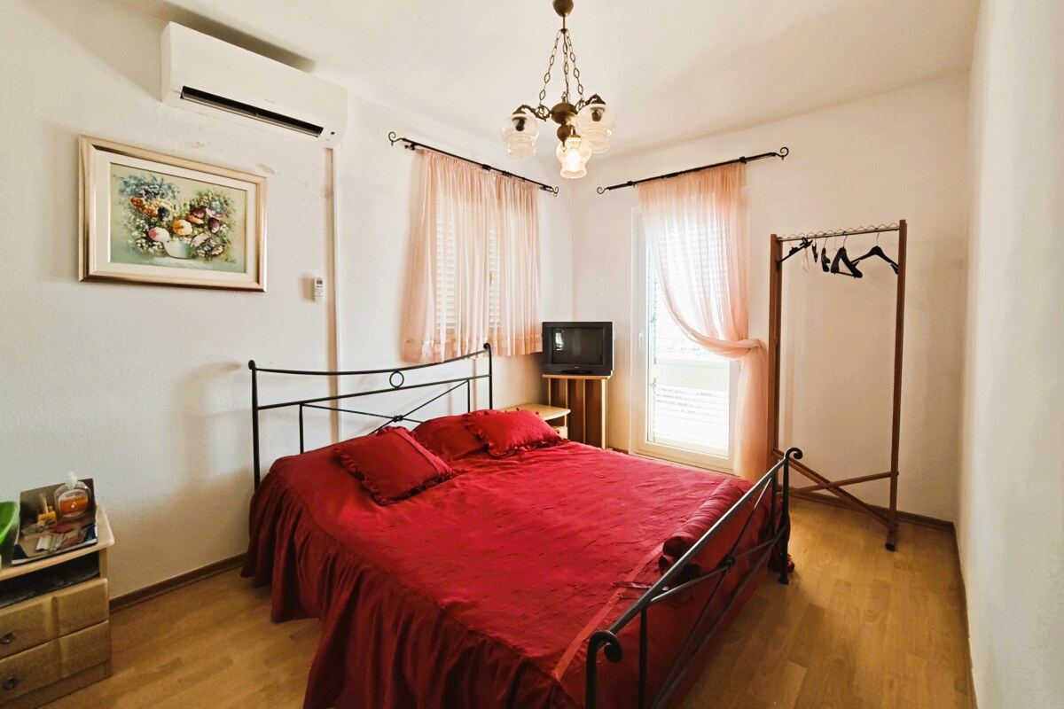 NA PREDAJ Vila /170 m²/ s bazénom a olivovým hájom, Rogoznica — foto 13