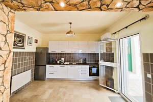NA PREDAJ Vila /170 m²/ s bazénom a olivovým hájom, Rogoznica — foto 9