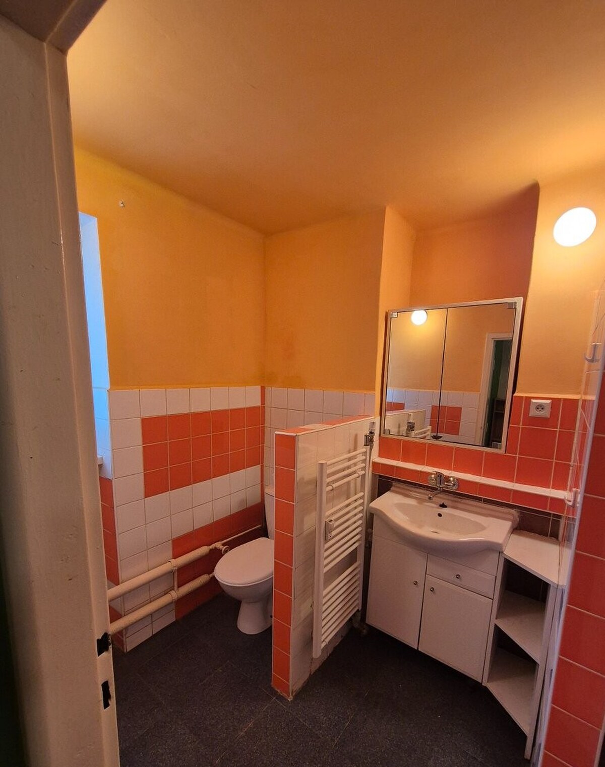 PREDAJ : 2 IZBOVÝ TEHLOVÝ BYT, KOMÁRNO — foto 7