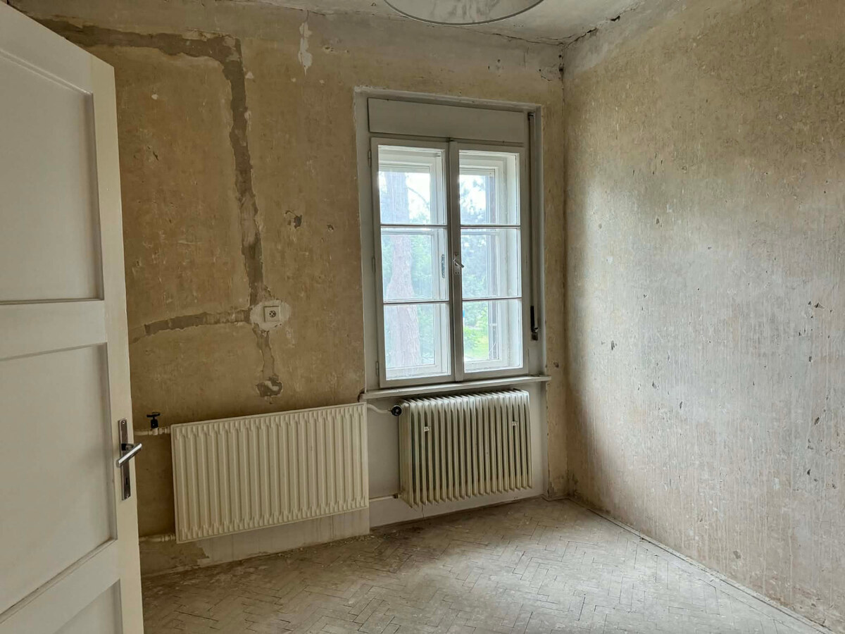 PREDAJ  5 izbový meštiansky byt v centre - KOMÁRNO — foto 5