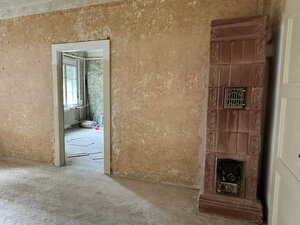 PREDAJ  5 izbový meštiansky byt v centre - KOMÁRNO — foto 3