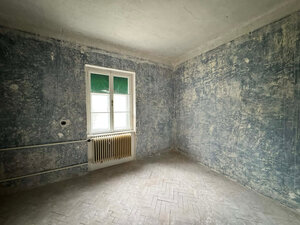 PREDAJ  5 izbový meštiansky byt v centre - KOMÁRNO — foto 6