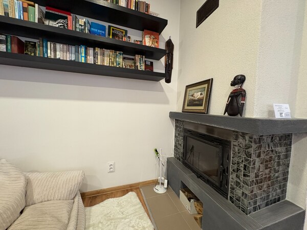 EXKLUZÍVNE na prenájom apartmán s nádychom afrického štýlu v centre KN