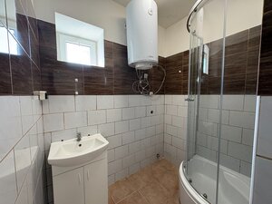 NA PREDAJ rodinný dom v Zemianskej Olči — foto 13