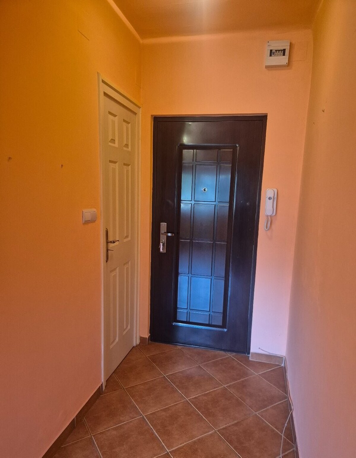 PREDAJ : GARSÓNKA 20m2, CINTORÍNSKY RAD, KOMÁRNO — foto 3