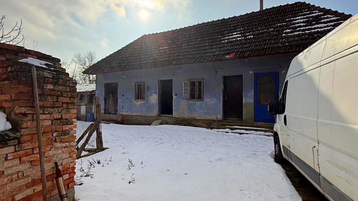 DVA DOMY S VEĽKÝM POZEMOK PRI JAZERE A RIEKE – MARTOVCE — foto 11