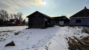 DVA DOMY S VEĽKÝM POZEMOK PRI JAZERE A RIEKE – MARTOVCE — foto 8