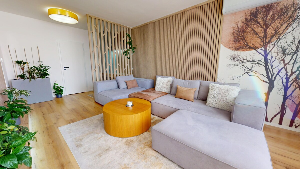 NA PREDAJ 3 izbový, moderný, dizajnový byt v centre - KOMÁRNO — foto 6