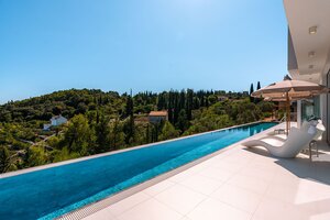 NA PREDAJ Luxusná vila  /360 m²/ s infinity bazénom, mesto Korčula — foto 3