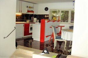 NA PREDAJ nádherný apartmánový dom priamo  pri mori, Primošten — foto 6