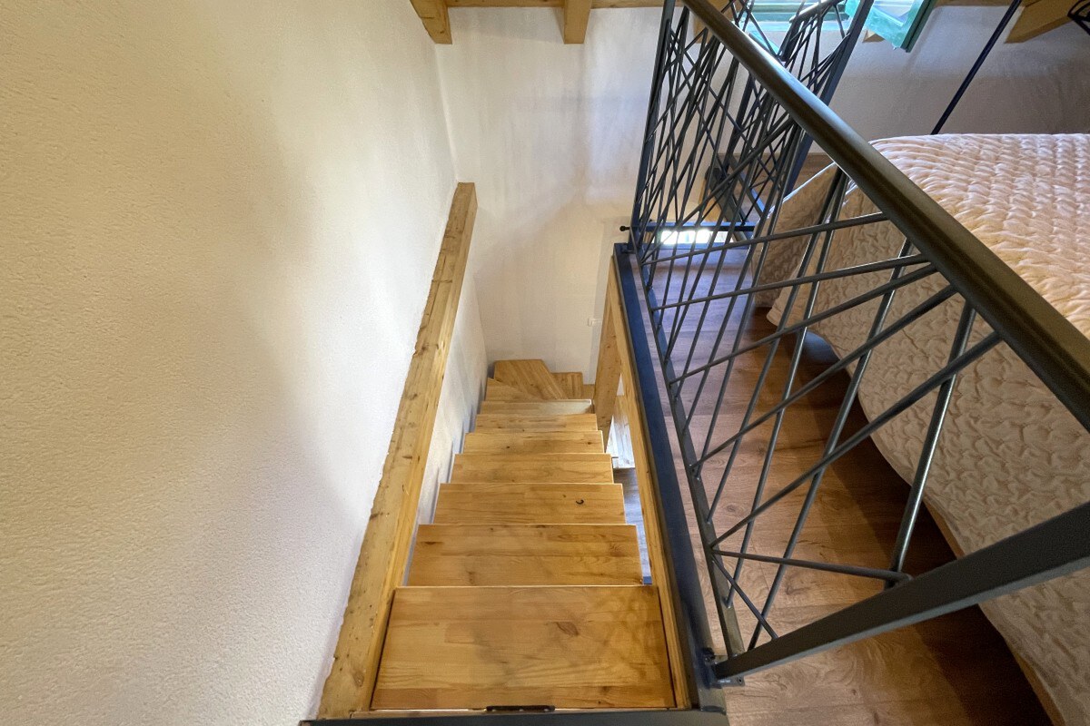 NA PREDAJ novozrekonštruovaný kamenný dom / 60 m²/ Kaštela — foto 10