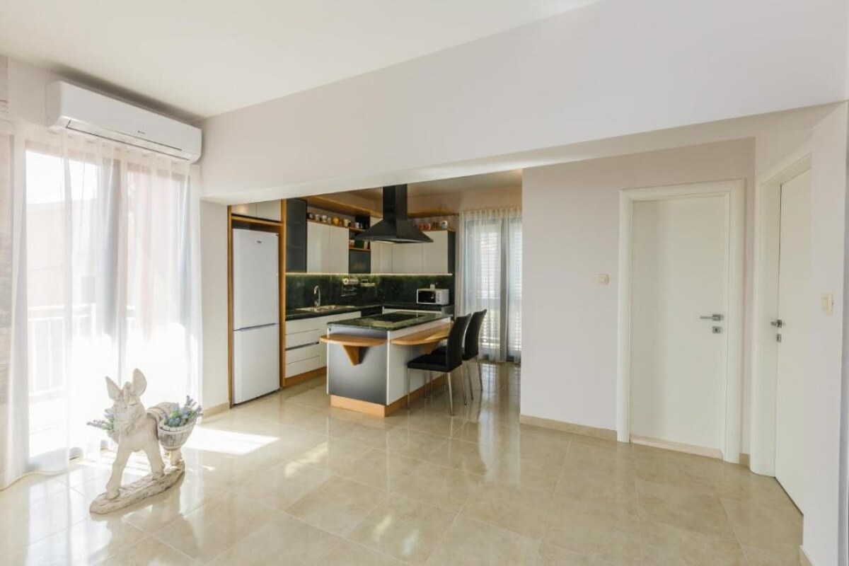 Nádherný dom /420 m²/ s bazénom a výhľadom na more, Dalmátsko, Kaštela — foto 11