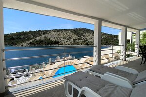 Apartmánová vila /500 m²/ pri mori, Dalmátsko, mestečko Marina — foto 5