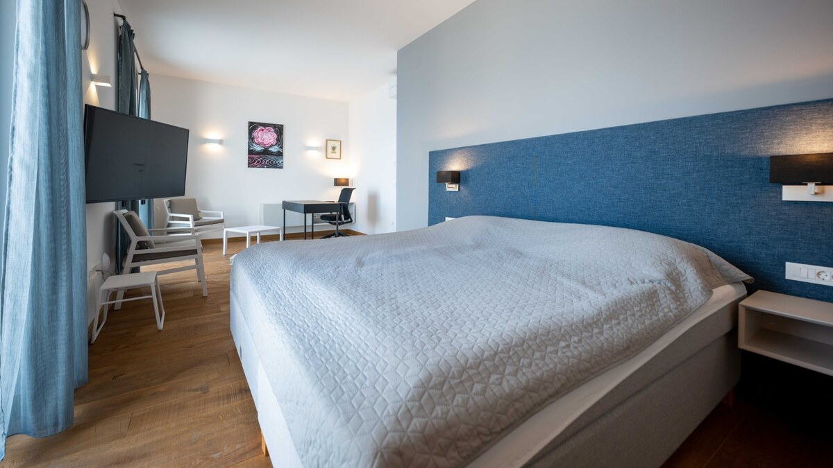 NA PREDAJ atraktívna kamenná vila /419 m²/ pri mori, Dalmátsko, Kozino — foto 15