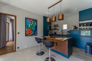 NA PREDAJ prekrásny novopostavený dom / 494 m²/ ostrov Brač, Bobovišća — foto 8
