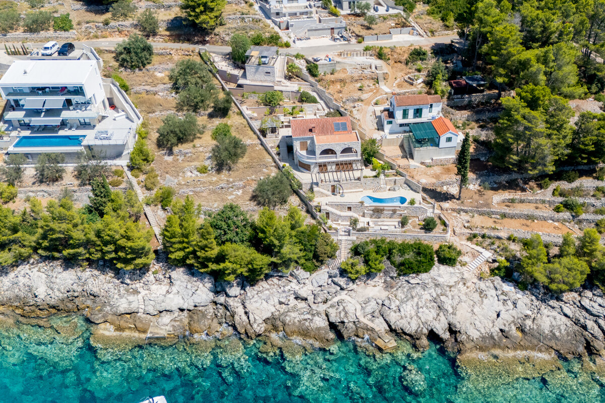 Na predaj ZREKONŠTRUOVANÁ KAMENNÁ VILA /200 m²/ Dalmátsko, Korčula — foto 8