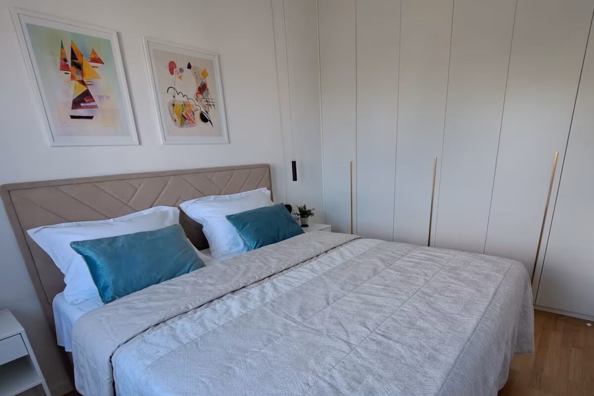 NA PREDAJ moderný luxusný apartmán /45 m² / Dalmátsko, TROGIR — foto 9