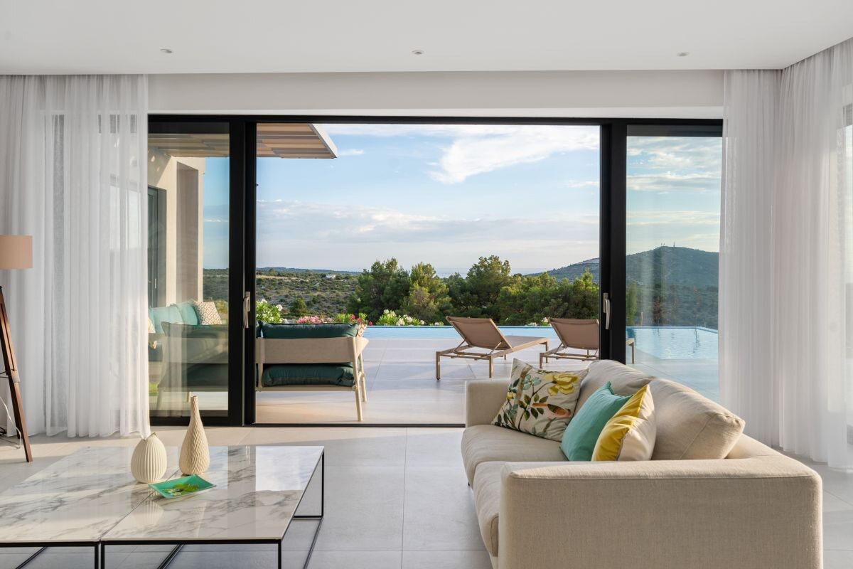 NA PREDAJ luxusná vila / 210 m² / Dalmátsko, mesto Primošten — foto 11