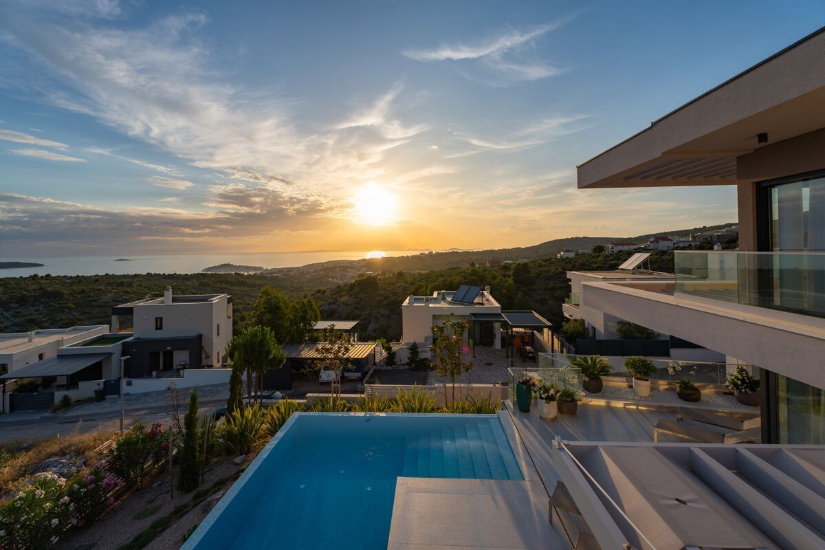 NA PREDAJ luxusná vila / 210 m² / Dalmátsko, mesto Primošten — foto 4