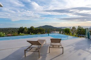 NA PREDAJ luxusná vila / 210 m² / Dalmátsko, mesto Primošten — foto 6