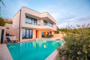 Moderná vila / 256 m2/ s bazénom a výhľadom na more, Primošten — foto 2