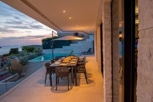 Moderná vila / 256 m2/ s bazénom a výhľadom na more, Primošten — foto 5