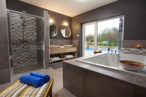 Na predaj kamenná vila s bazénom / 185 m² /, ostrov Krk — foto 14