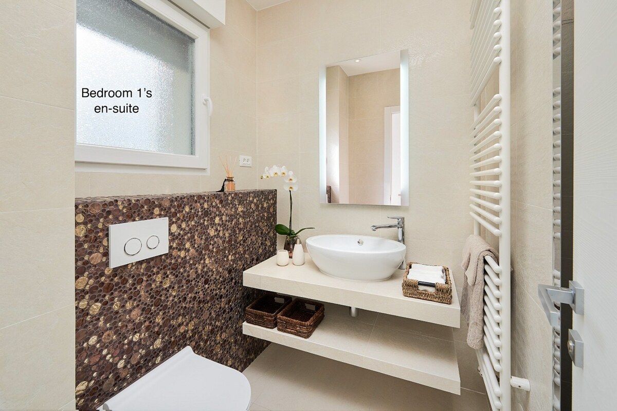 KRÁSNA MODERNÁ VILA  /400 m²/ s výhľadom na more, mesto BRAČ — foto 17