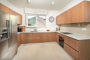 KRÁSNA MODERNÁ VILA  /400 m²/ s výhľadom na more, mesto BRAČ — foto 9