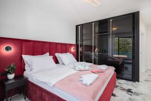 NA PREDAJ novo postavená VILA  /200 m2/ pri mori, Rogoznica — foto 15