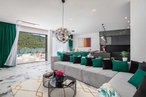 NA PREDAJ novo postavená VILA  /200 m2/ pri mori, Rogoznica — foto 9