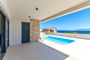 NA PREDAJ kamenná vila /400 m² / s výhľadom na more, ostrov  ŠOLTA — foto 5