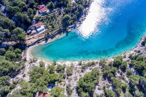 NA PREDAJ šarmantný dom / 72 m² /s výhľadom na more na ostrove BRAČ — foto 6