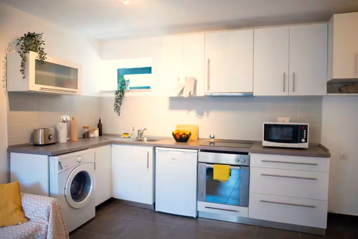 NA PREDAJ kamenný dom /75 m² / na malebnom mieste, HVAR — foto 2