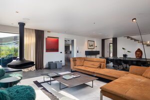 NA PREDAJ luxusná vila /435 m2/s infinity bazénom vo vnútrozemí, PAZIN — foto 11