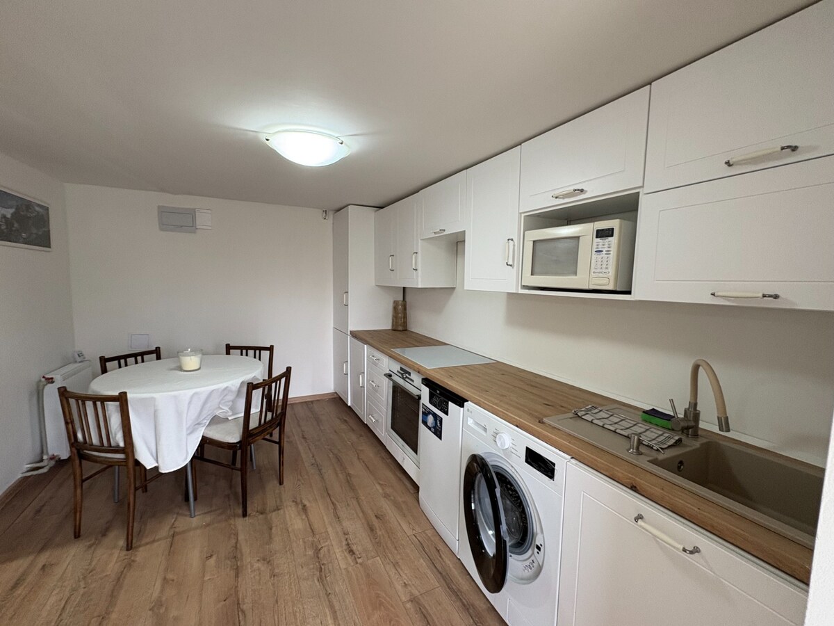 PREDAJ rodinného domu /129 m2/ v širšom centre Komárna — foto 5