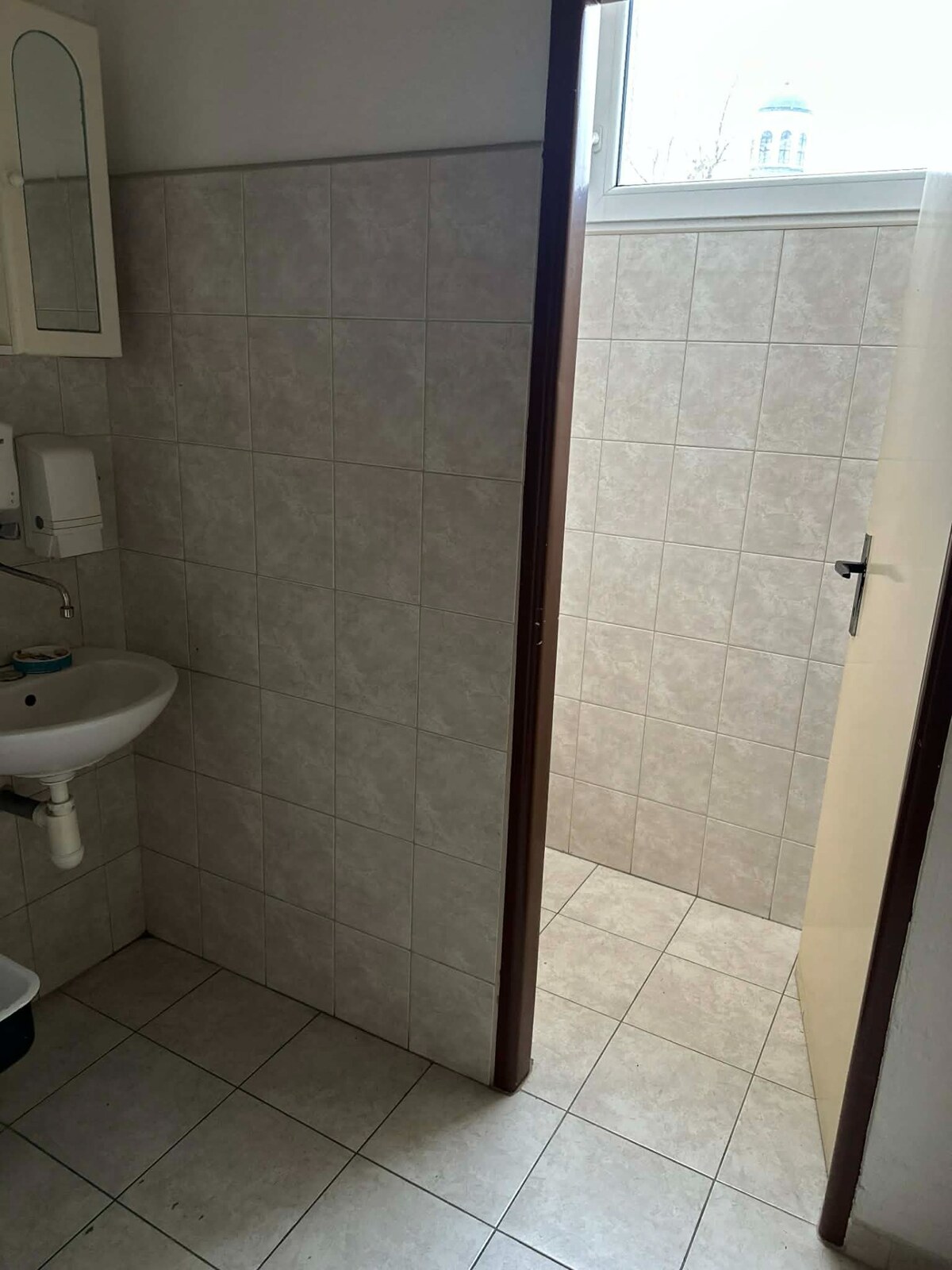 PRENÁJOM : Polyfunkčný komerčný priestor 250 m², Komárno — foto 5