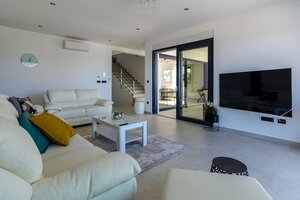 NA PREDAJ novopostavená vila s bazénom /280 m² / Dalmátsko, Rogoznica — foto 8