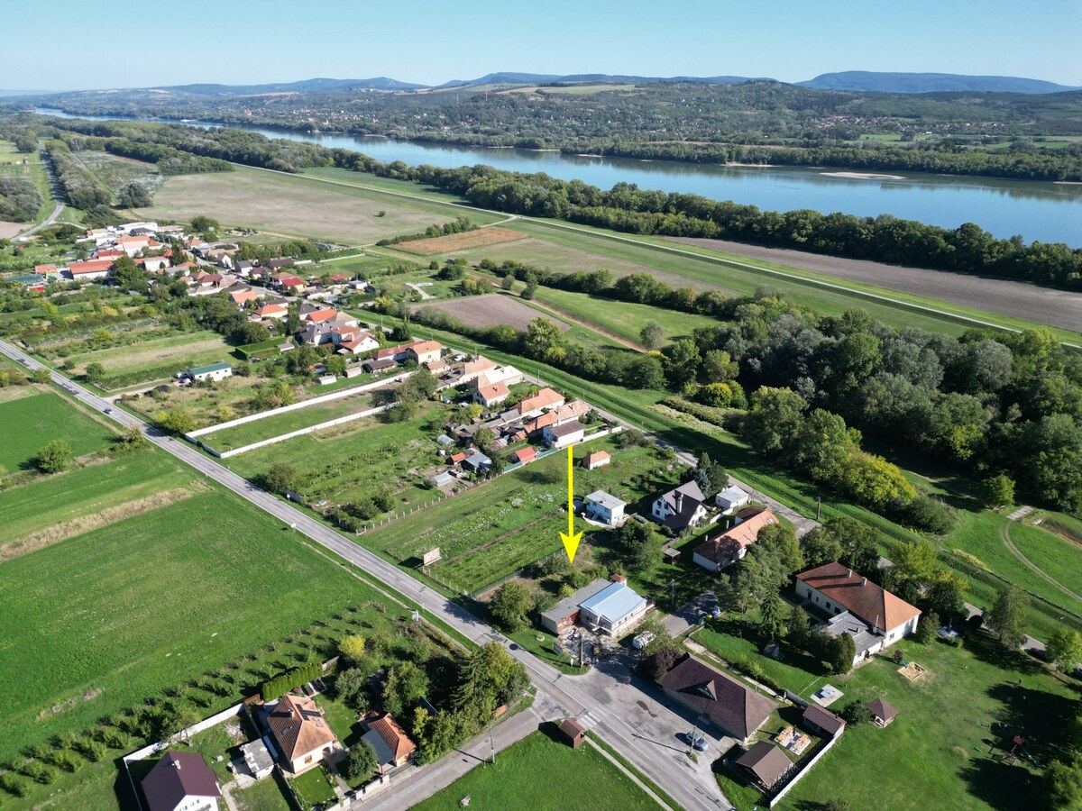 NA PREDAJ STAVEBNÝ POZEMOK V OBCI PATINCE, OKRES KOMÁRNO — foto 9