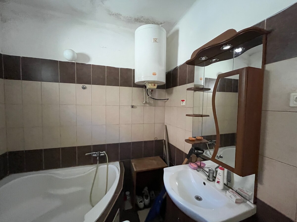 EXKLUSÍVNY PREDAJ 2 izb. rod.domu na 6,5 árovom pozemku,Zemianska Olča — foto 12