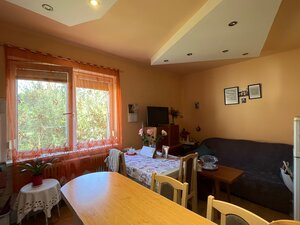 EXKLUSÍVNY PREDAJ 2 izb. rod.domu na 6,5 árovom pozemku,Zemianska Olča — foto 9