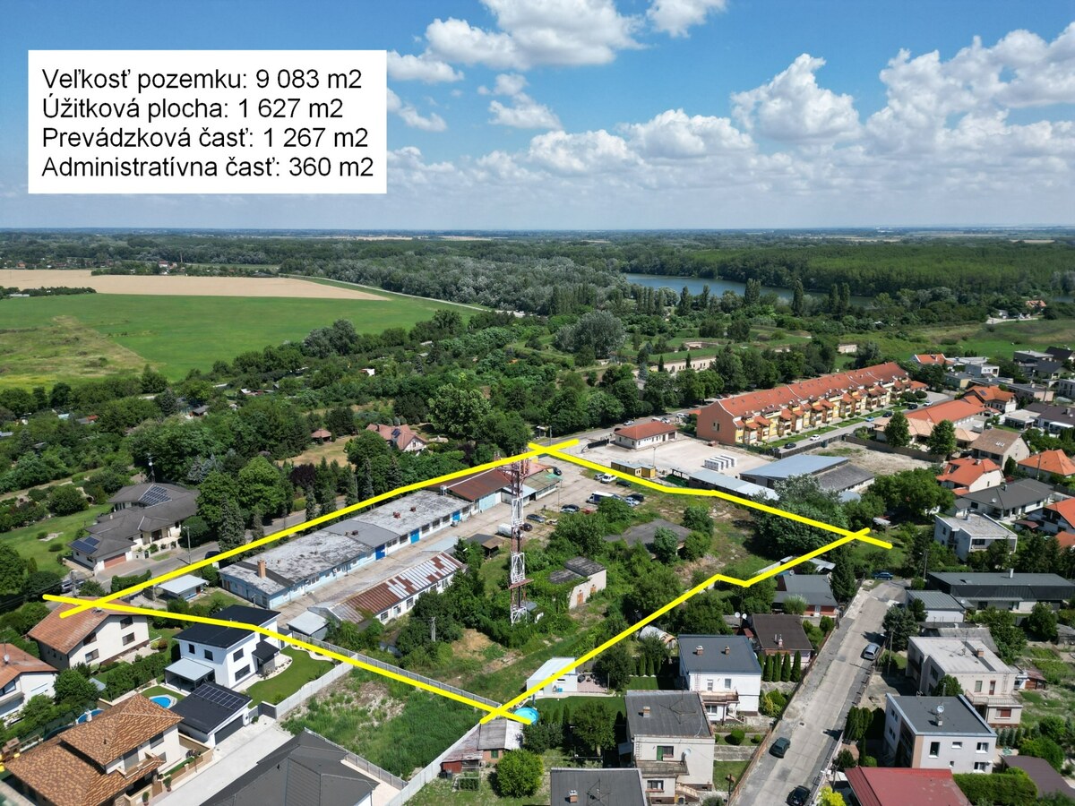NA PREDAJ: PREVÁDZKOVÝ AREÁL, 8817 m2, KOMÁRNO
