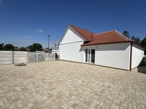 PREDAJ : MODERNÁ POLYFUNKČNÁ BUDOVA NA BÝVANIE AJ PODNIKANIE — foto 3